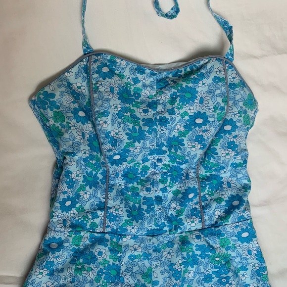 Perfection Fit by Roxanne. Woman’s Retro Jumper. - Picture 4 of 5